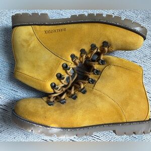 Birkenstock women’s suede boots